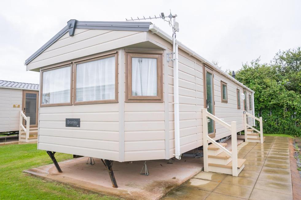 Marine Holiday Park Rhyl Buitenkant foto
